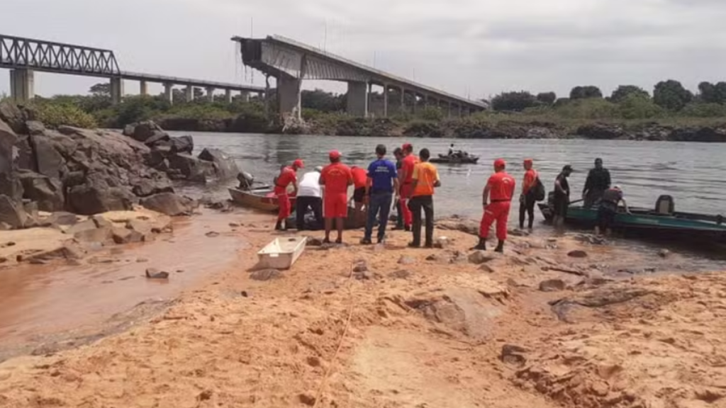 Resto de ponte entre Maranhão e Tocantins será implodido no domingo